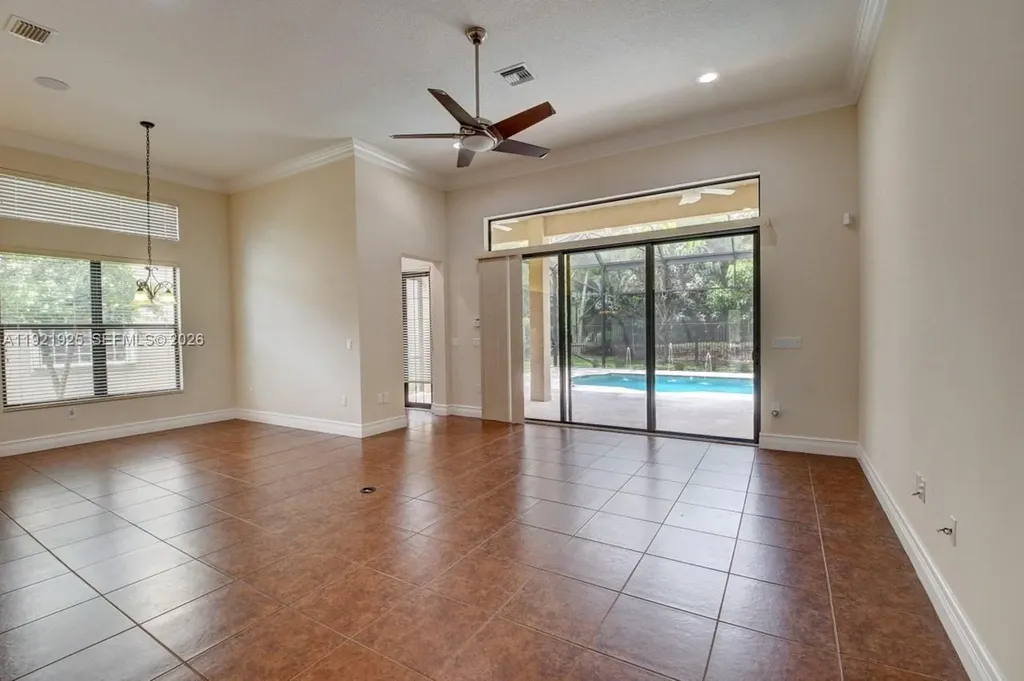 8181 Banpo Bridge Way Delray Beach FL 33446