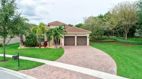 8181 Banpo Bridge Way Delray Beach FL 33446