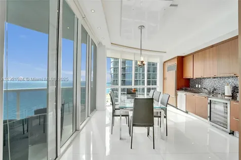 15811 Collins Avenue Sunny Isles Beach FL 33160