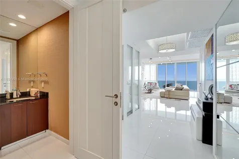 15811 Collins Avenue Sunny Isles Beach FL 33160