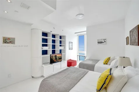 15811 Collins Avenue Sunny Isles Beach FL 33160