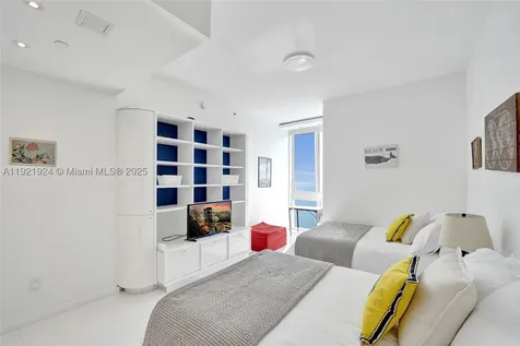 15811 Collins Avenue Sunny Isles Beach FL 33160
