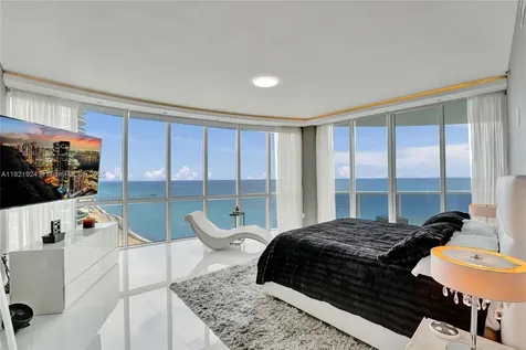 15811 Collins Avenue Sunny Isles Beach FL 33160