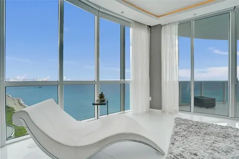 15811 Collins Avenue Sunny Isles Beach FL 33160