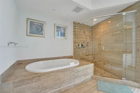 15811 Collins Avenue Sunny Isles Beach FL 33160