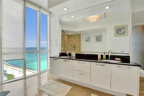 15811 Collins Avenue Sunny Isles Beach FL 33160