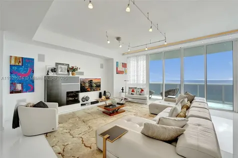15811 Collins Avenue Sunny Isles Beach FL 33160
