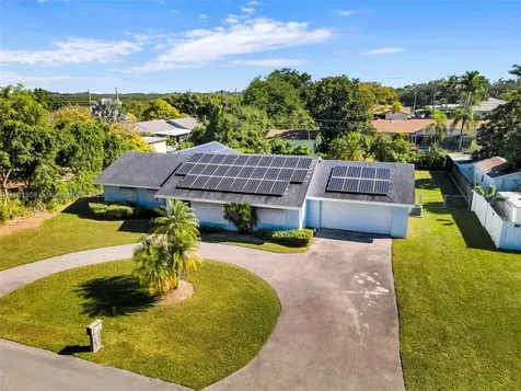 27221 SW 167th Court Homestead FL 33031