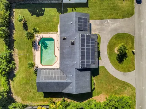 27221 SW 167th Court Homestead FL 33031