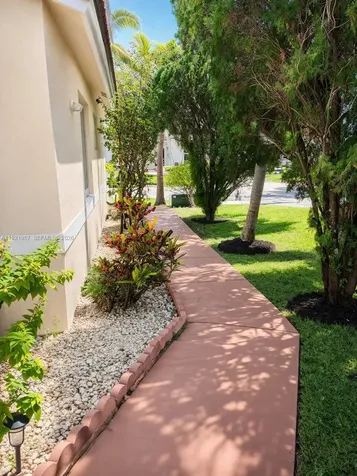17253 NW 6th Court Pembroke Pines FL 33029