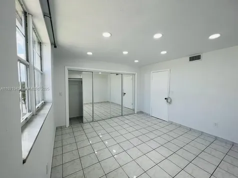 1780 79th St Causeway North Bay Village FL 33141