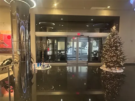 20191 E Country Club Drive Aventura FL 33180