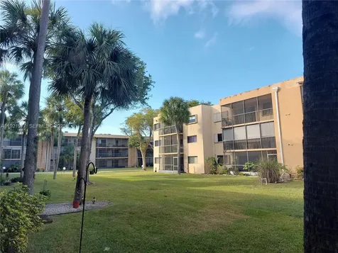 8415 SW 107th Avenue Miami FL 33173