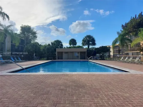 8415 SW 107th Avenue Miami FL 33173
