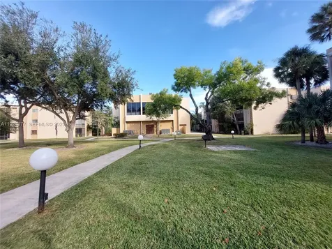 8415 SW 107th Avenue Miami FL 33173