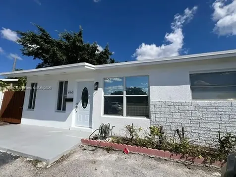 6761 Sheridan Street Hollywood FL 33024