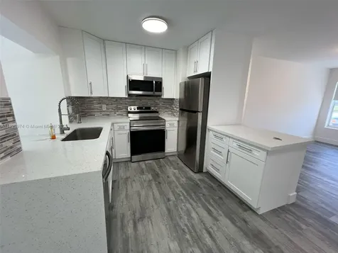 6761 Sheridan Street Hollywood FL 33024