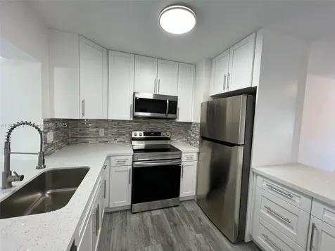 6761 Sheridan Street Hollywood FL 33024