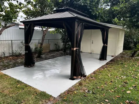 6761 Sheridan Street Hollywood FL 33024
