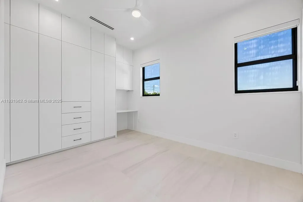 1222 NE 13th Avenue Fort Lauderdale FL 33304