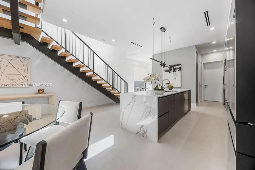 1222 NE 13th Avenue Fort Lauderdale FL 33304