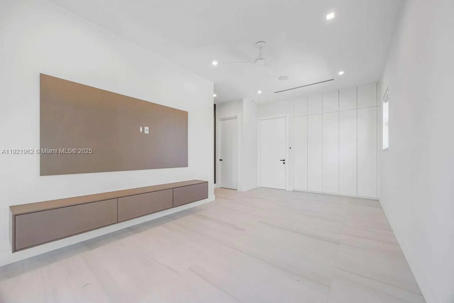 1222 NE 13th Avenue Fort Lauderdale FL 33304