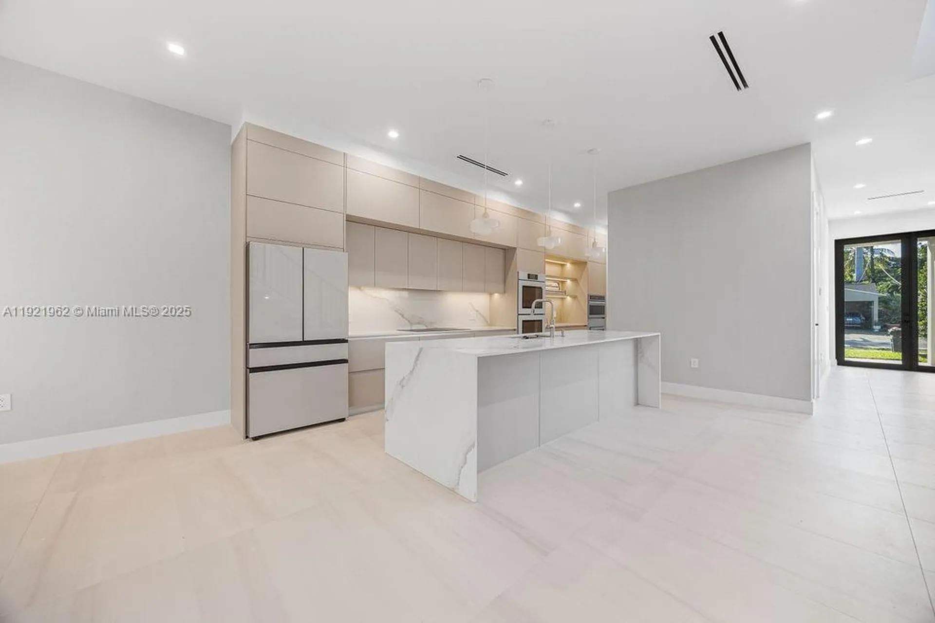 1222 NE 13th Avenue Fort Lauderdale FL 33304