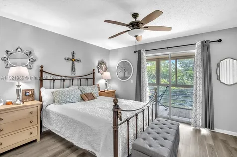 244 Durham F Deerfield Beach FL 33442