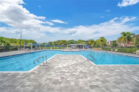 244 Durham F Deerfield Beach FL 33442
