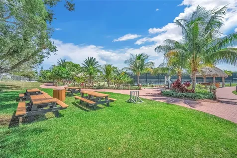 244 Durham F Deerfield Beach FL 33442