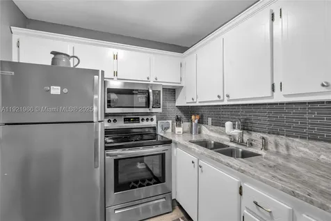 244 Durham F Deerfield Beach FL 33442