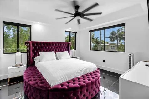 32 N Bounty Lane Key Largo FL 33037
