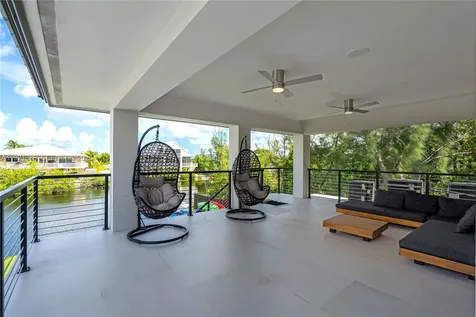 32 N Bounty Lane Key Largo FL 33037