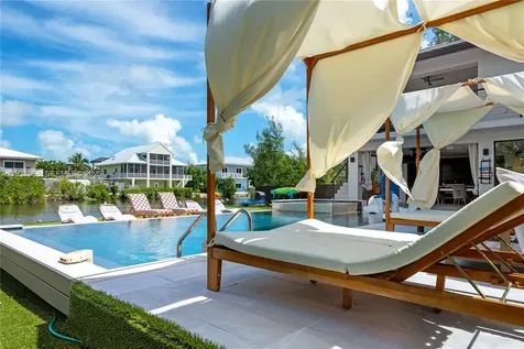 32 N Bounty Lane Key Largo FL 33037
