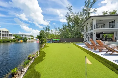 32 N Bounty Lane Key Largo FL 33037
