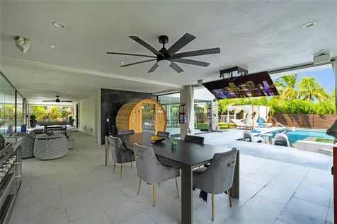 32 N Bounty Lane Key Largo FL 33037