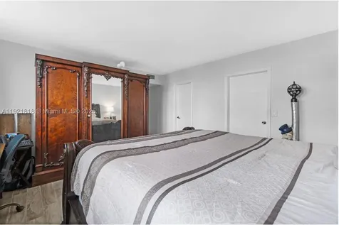3210 SE 10th Street Pompano Beach FL 33062