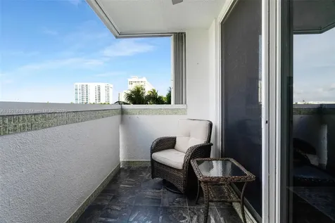 3210 SE 10th Street Pompano Beach FL 33062