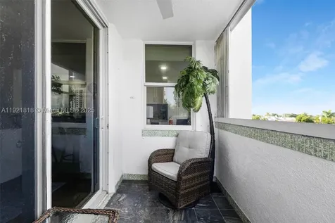 3210 SE 10th Street Pompano Beach FL 33062