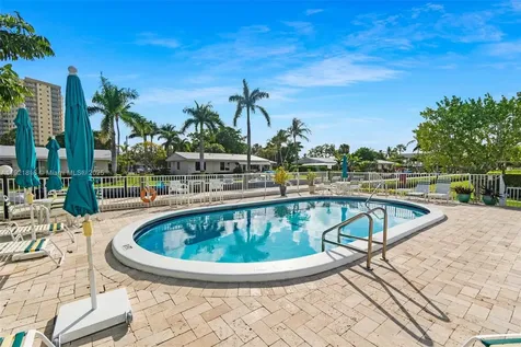 3210 SE 10th Street Pompano Beach FL 33062