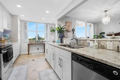 3210 SE 10th Street Pompano Beach FL 33062