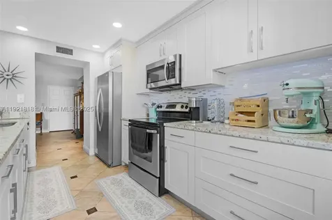 3210 SE 10th Street Pompano Beach FL 33062