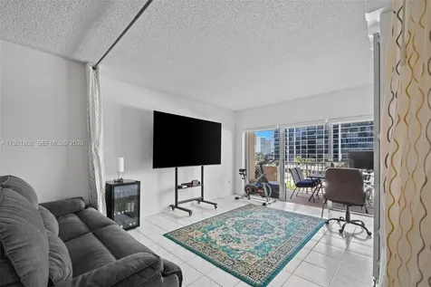 1985 S Ocean Drive Hallandale Beach FL 33009