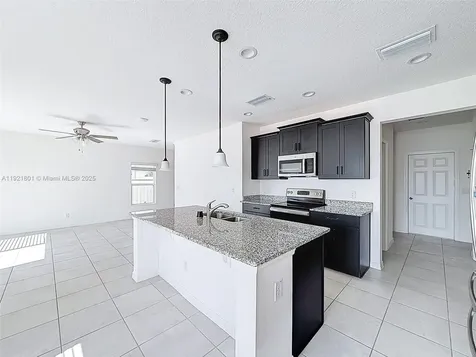 857 Scrub Oak Hammock Road Davenport FL 33837