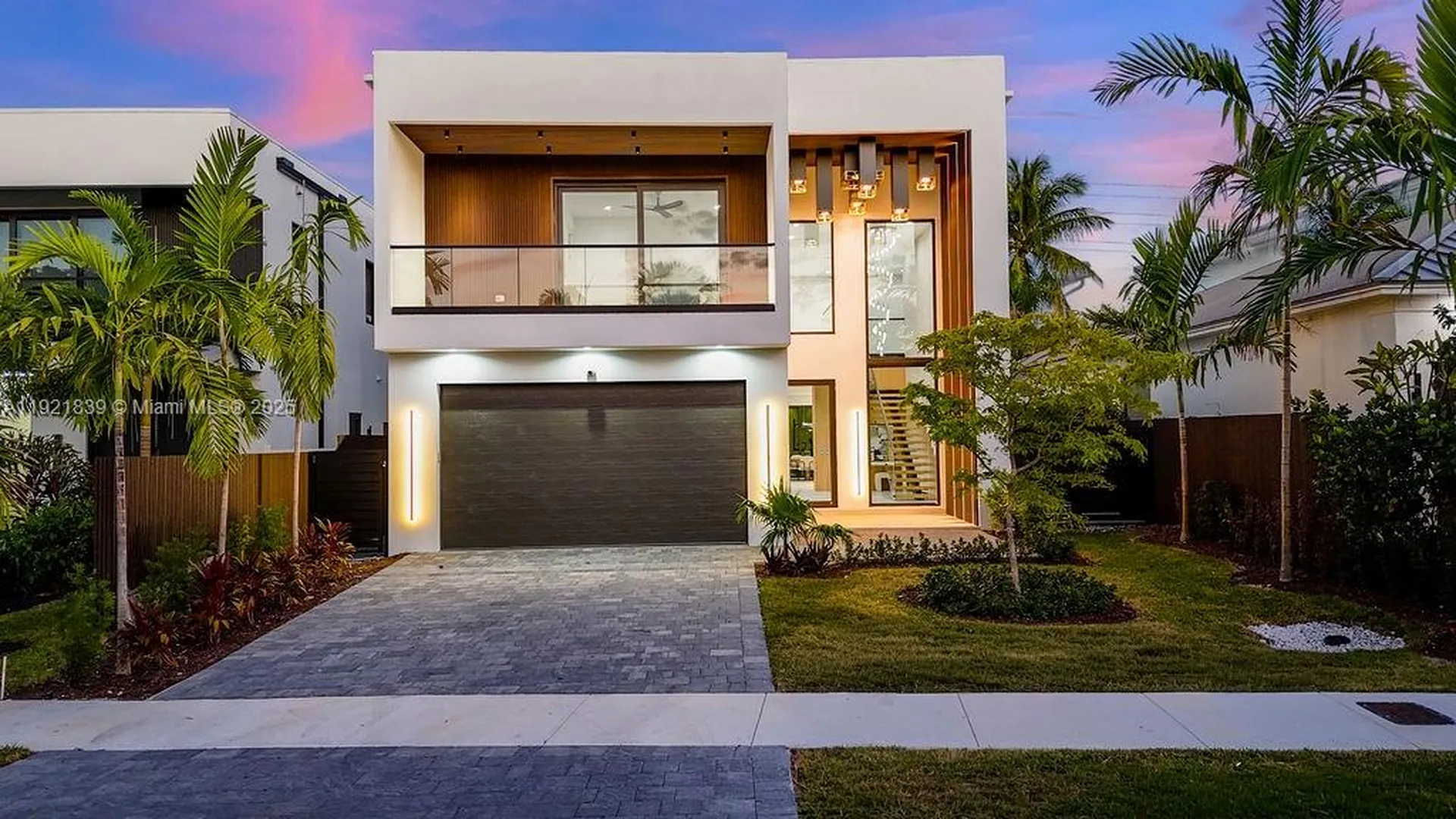 618 NE 17th Way Fort Lauderdale FL 33304