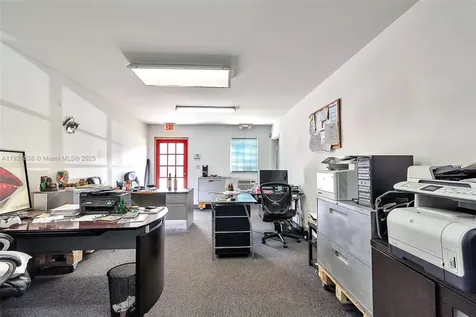 8450 NW 68 Street Doral FL 33166