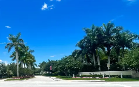 3121 SE 2nd Drive Homestead FL 33033