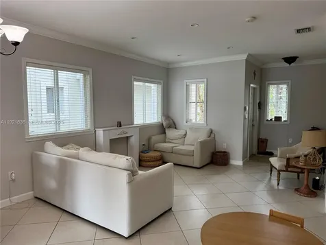 3121 SE 2nd Drive Homestead FL 33033