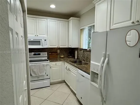 3121 SE 2nd Drive Homestead FL 33033