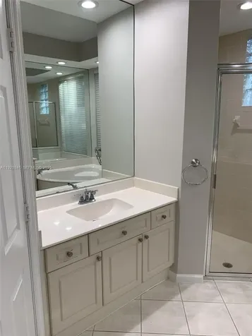 2518 Bay Pointe Court Weston FL 33327